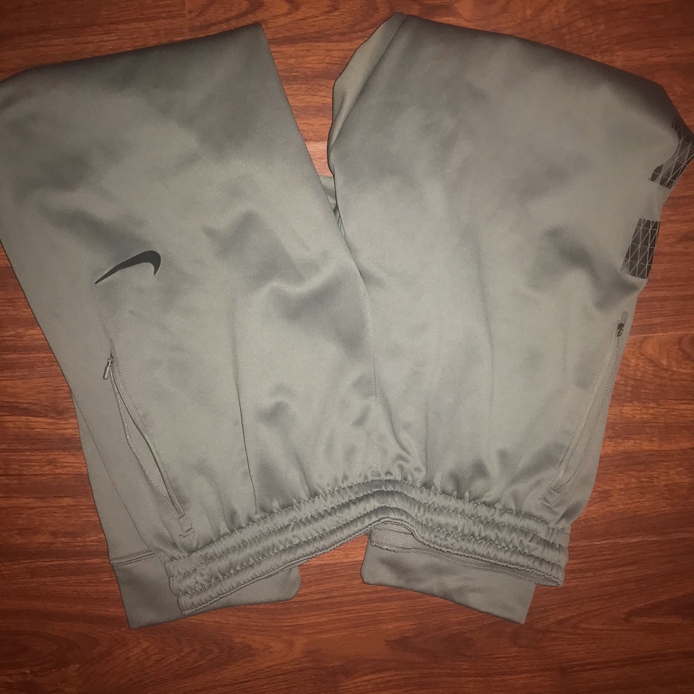 LeBron James Nike sweats